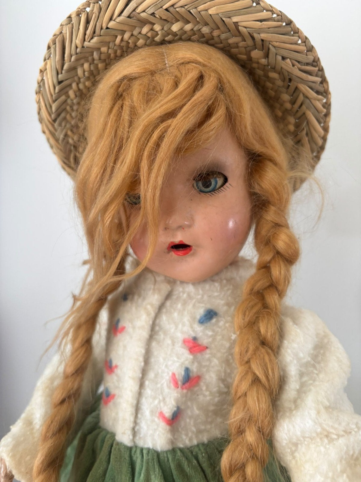 Vintage Pop met Strohoed en Vlechten - Uniek Verzamelobject, Ophalen, Gebruikt, Pop