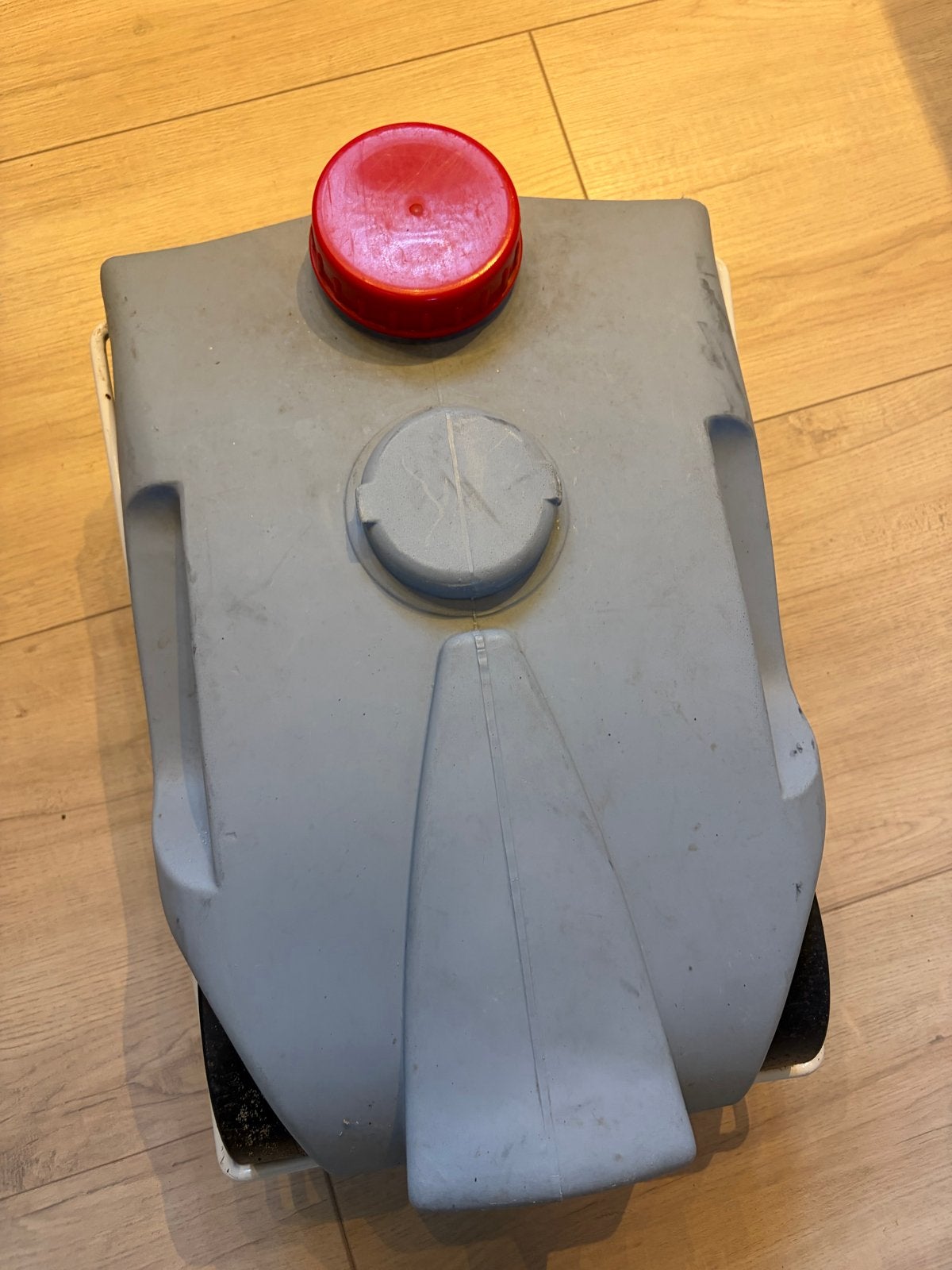 Grijswatertank met wielen voor caravan/camper, Ophalen of Verzenden, Gebruikt