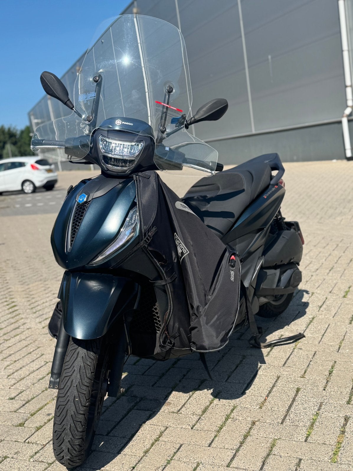 Beverly s 300, Particulier, Scooter