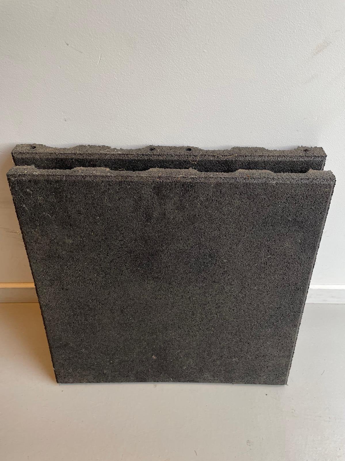 2x rubbere tegel 500x500x45mm, Ophalen, Nieuw