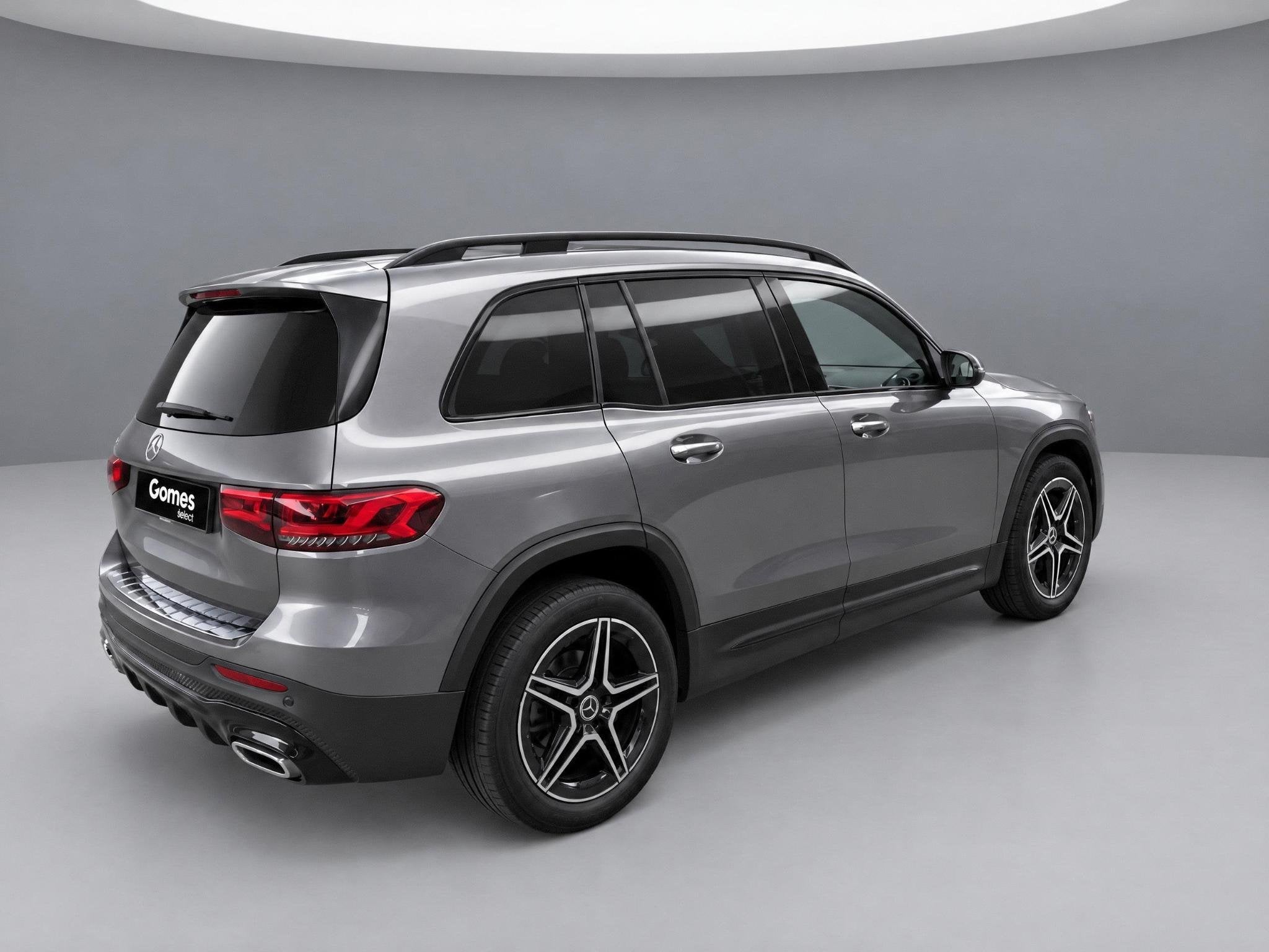 Mercedes-Benz GLB 200 AMG Line | Panoramadak | Sfeerverlicht, Auto's, 4 cilinders, Leder en Stof, 163 pk, Origineel Nederlands