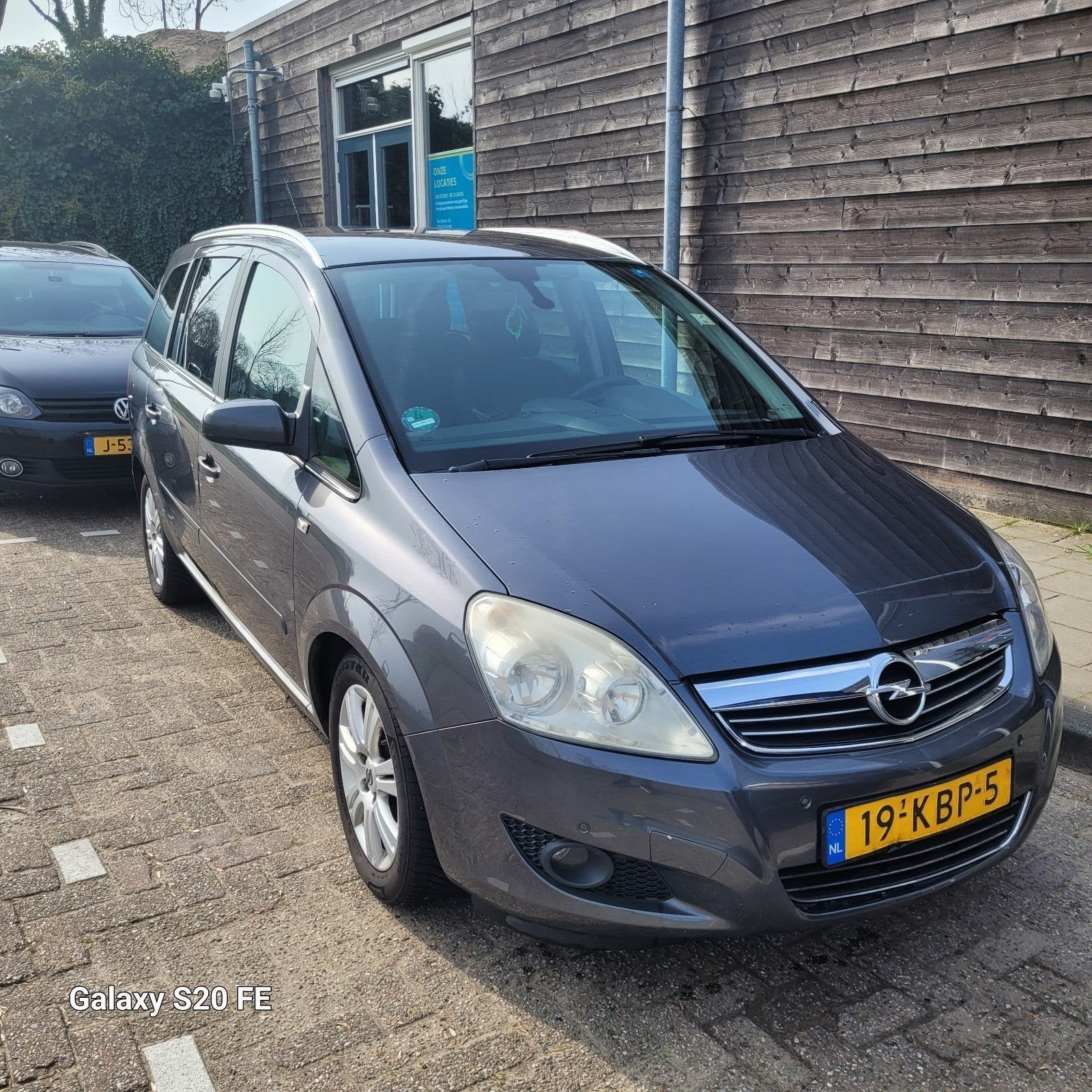Opel Zafira 1.8 2009 Grijs, Auto's, Voorwielaandrijving, 4 cilinders, 1403 kg, Zilver of Grijs