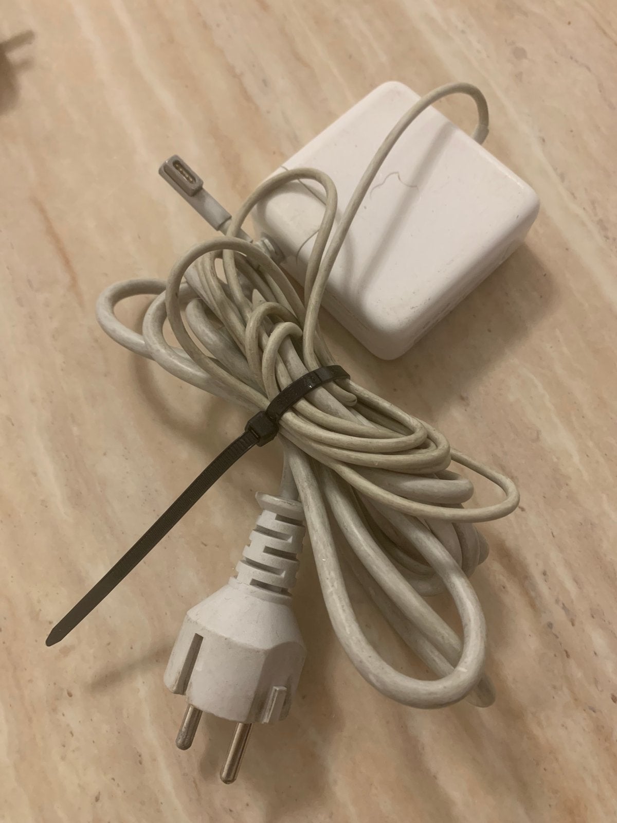Origineel Appel MagSafe adapter/ oplader 60W, Computers en Software, Laptop-opladers, Ophalen of Verzenden, Gebruikt