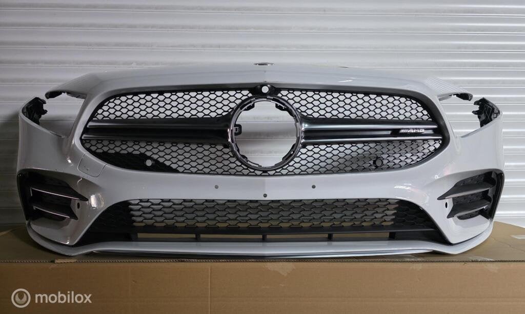 mercedes A35 AMG voorbumper W177 V177 2019 - 2022, Auto-onderdelen, Gebruikt, Voor, Ophalen of Verzenden