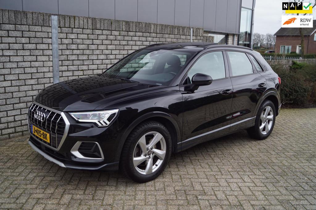 Audi Q3 40 TFSI Quattro Business Edition Autom Leder Panodak, Gebruikt, 1984 cc, Zwart, Bedrijf