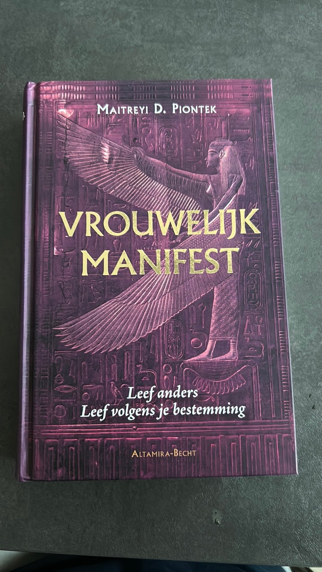 Vrouwelijk manifest, Achtergrond en Informatie, Zo goed als nieuw, Maitreyi D. Piontek, Ophalen of Verzenden