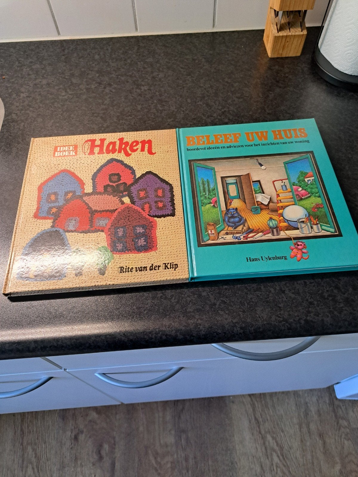 2 Hobbyboeken: Haken & Beleef Uw Huis, Ophalen, Gelezen, Breien en Haken, Rite van der Klip, Hans Uylenburg