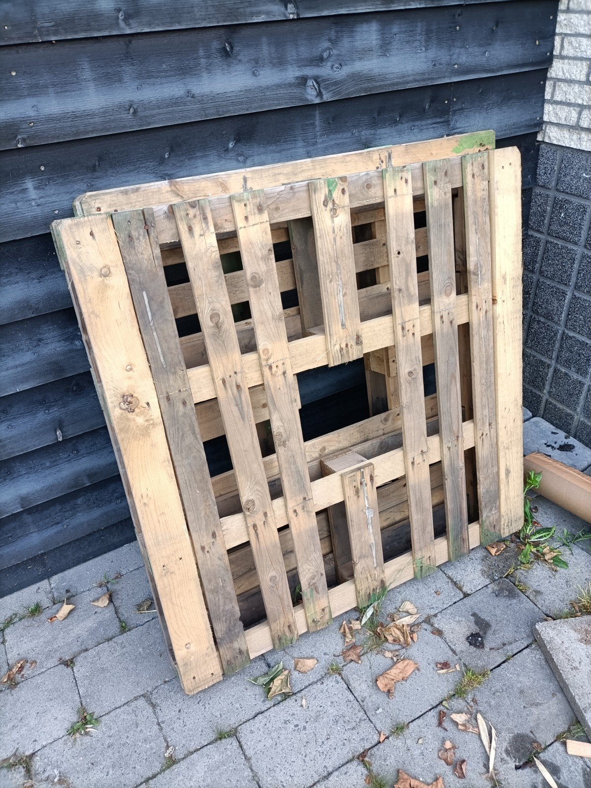 Houten pallets gratis op te halen., Minder dan 3 m³, Ophalen