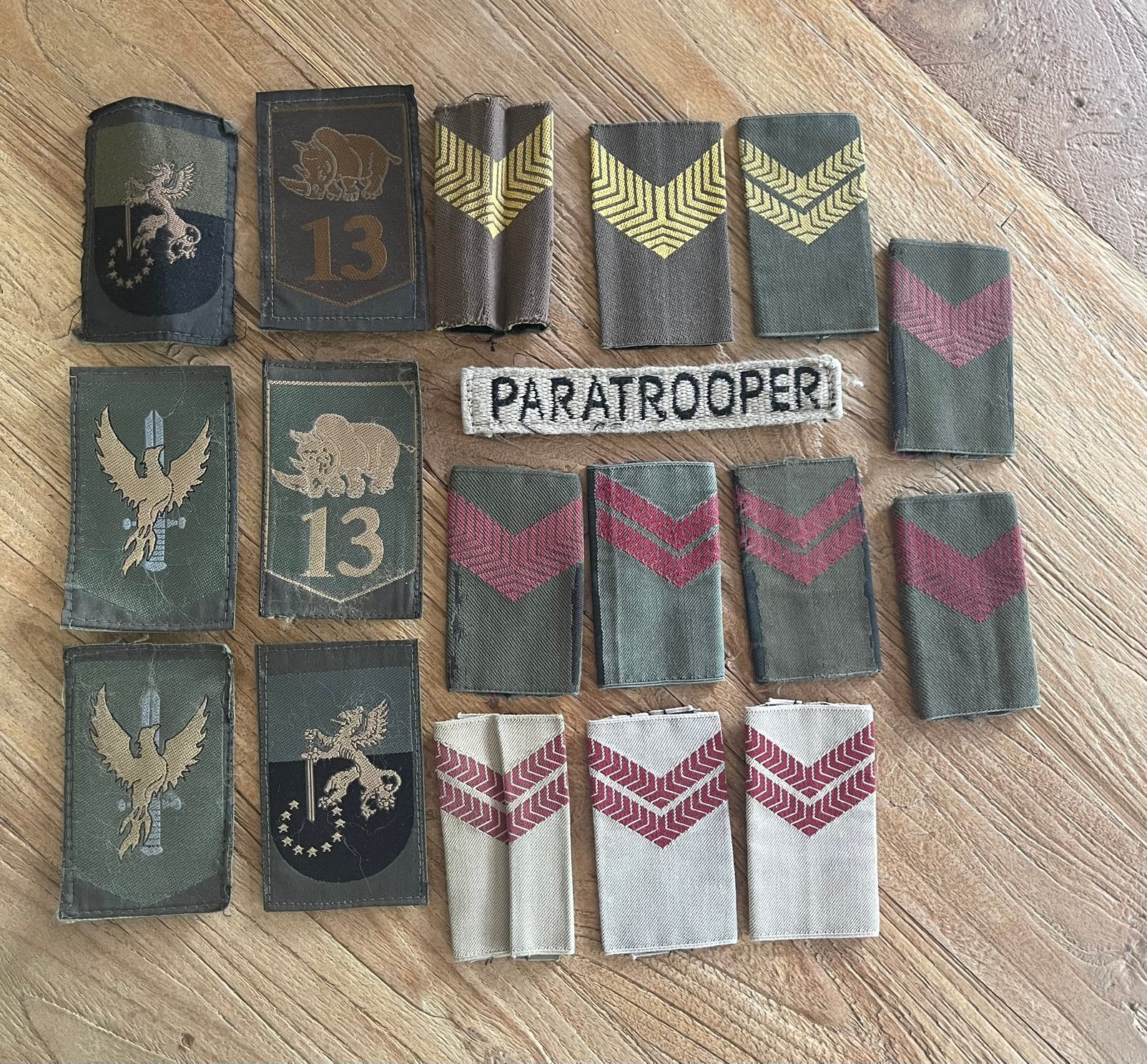 Rangen en onderscheidingstekens Nederlandse Leger, Verzamelen, Militaria | Algemeen, Ophalen of Verzenden, Landmacht, Nederland