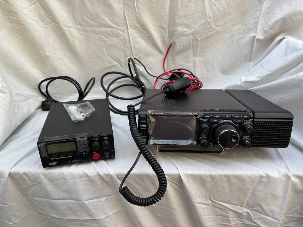 Te koop Yaesu FT-710 aess HF tranceiver all mode, Ophalen, Zo goed als nieuw, Zender en Ontvanger