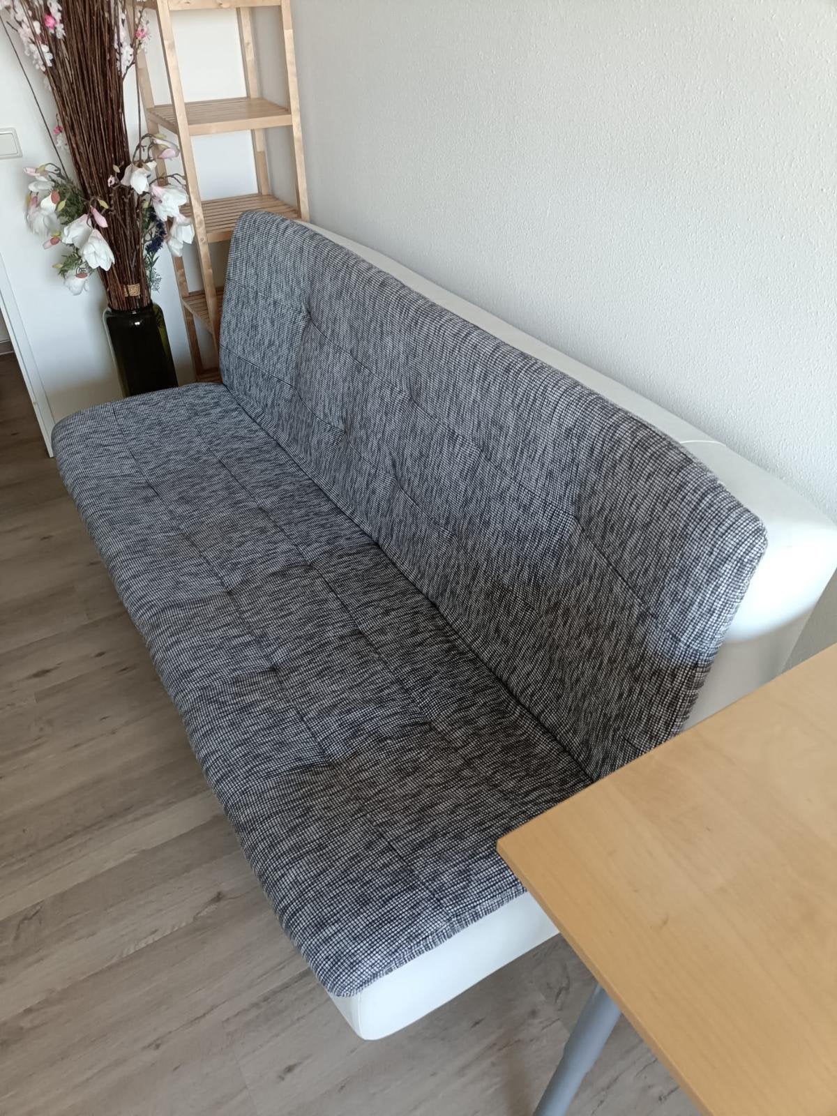 Slaapbank, Ophalen, Zo goed als nieuw