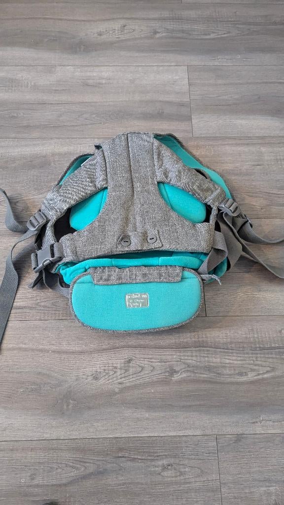 Maxi Cosie Easia Minty Carry on, Kinderen en Baby's, Babydragers en Draagdoeken, Overige merken, Nieuw, Ophalen of Verzenden, Buik