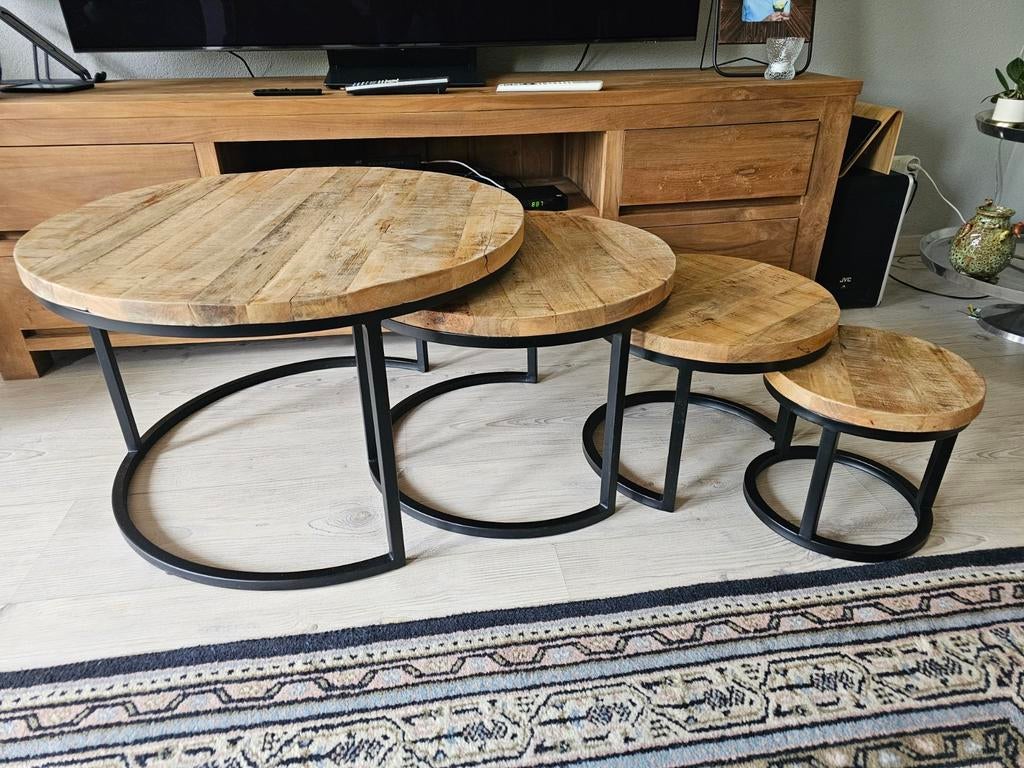 Set van 4 ronde salontafels mangohout en staal, 50 tot 100 cm, Rond, 50 tot 100 cm, Zo goed als nieuw