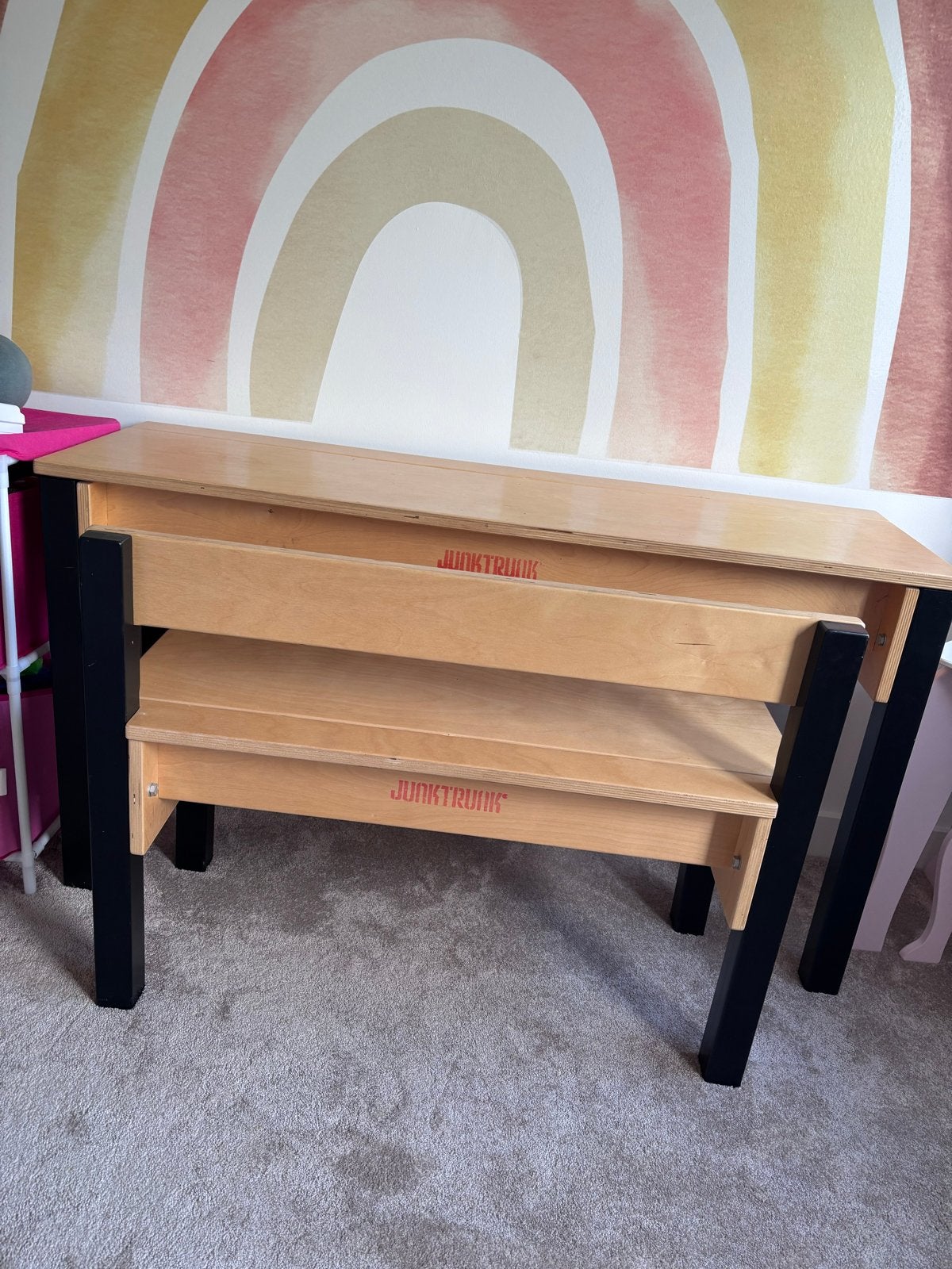 Junktrunk Kinderbureau met Opbergruimte, Huis en Inrichting, Bureaus, Ophalen, Gebruikt, Kinderbureau, Bruin