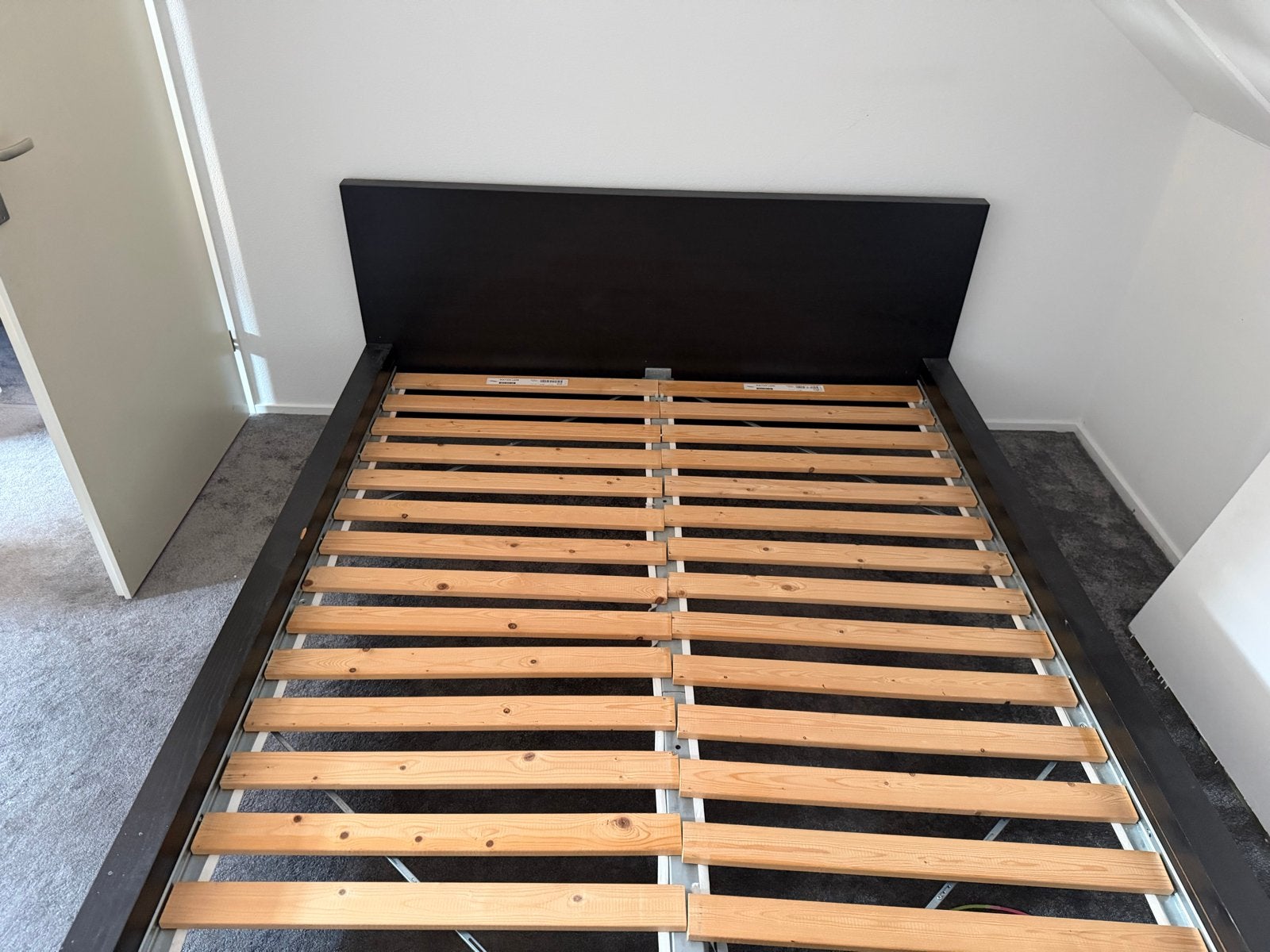 Tweepersoonsbed 160x200 cm met lattenbodems, Gebruikt, Zwart, Tweepersoons, Ophalen of Verzenden