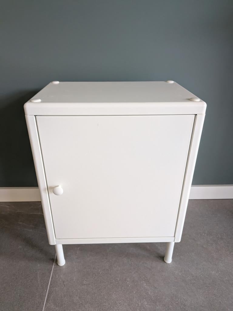 IKEA Dynan kastje op pootjes wit, Ophalen, Zo goed als nieuw