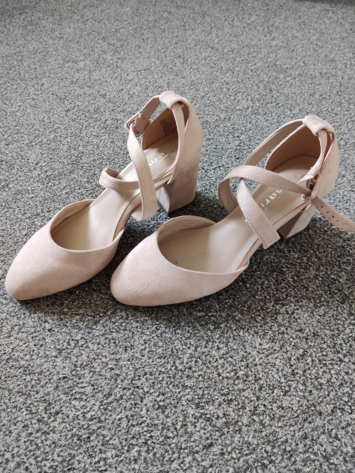 Tamaris roze zomer hakken met gesp maat 37, Tamaris, Ophalen of Verzenden, Zo goed als nieuw, Schoenen met hoge hakken
