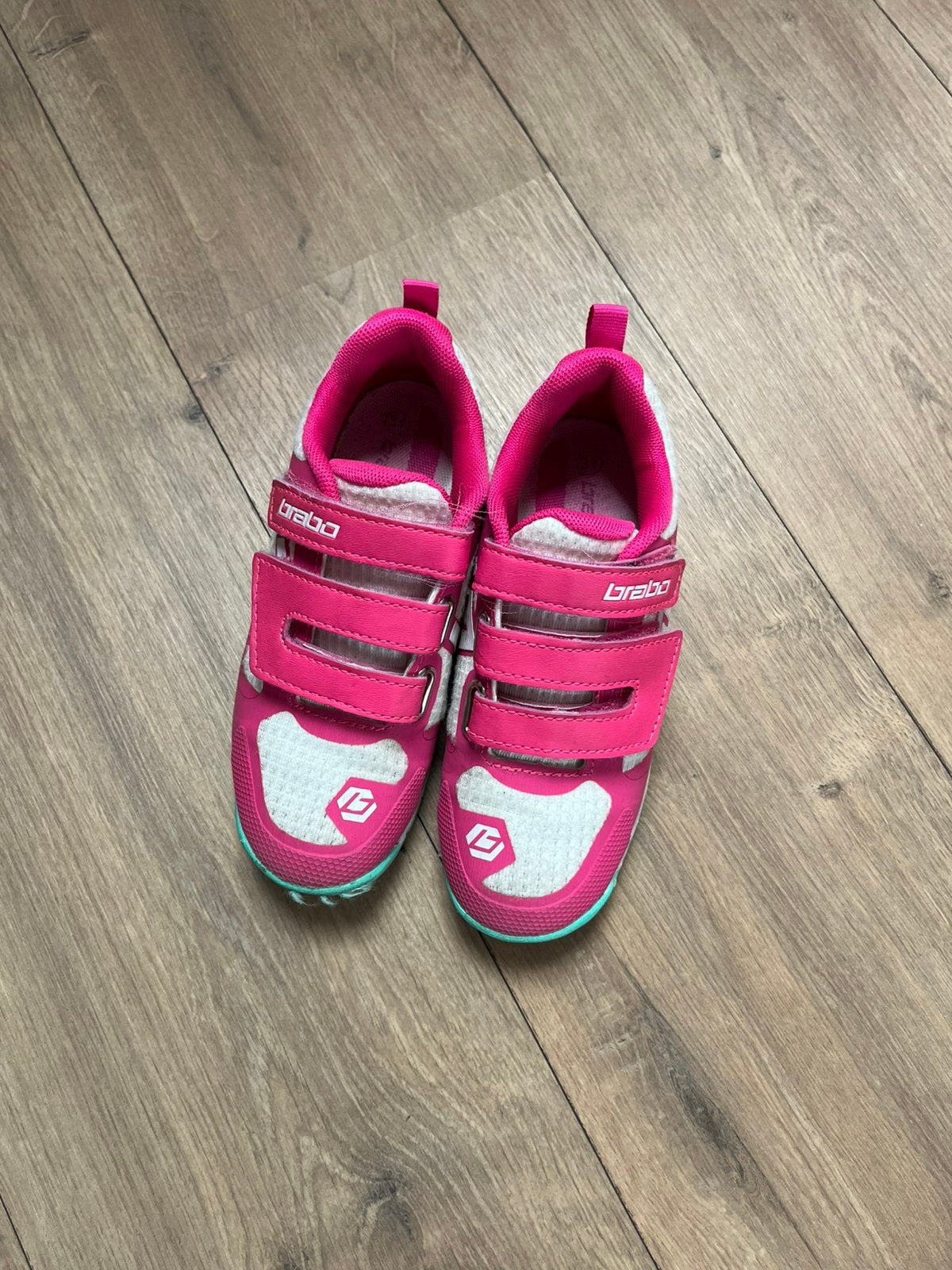 Kunstgras schoenen maat 31, Sport en Fitness, Ophalen of Verzenden, Gebruikt, Schoenen