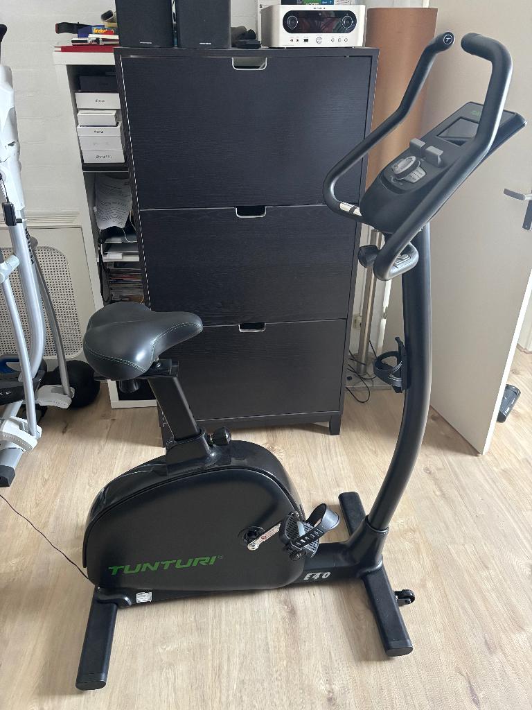 Tunturi Signature E40 Hometrainer, Ergometer, 25 programma's, Sport en Fitness, Ophalen, Overige materialen, Krachtstation, Zo goed als nieuw