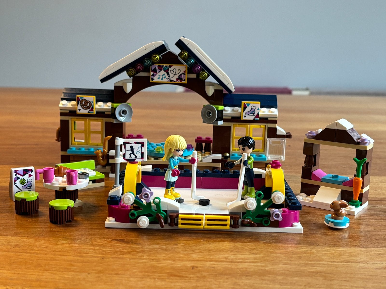Lego Friends Wintersport ijsbaan (41322), Compleet, Lego, Friends, Ophalen of Verzenden