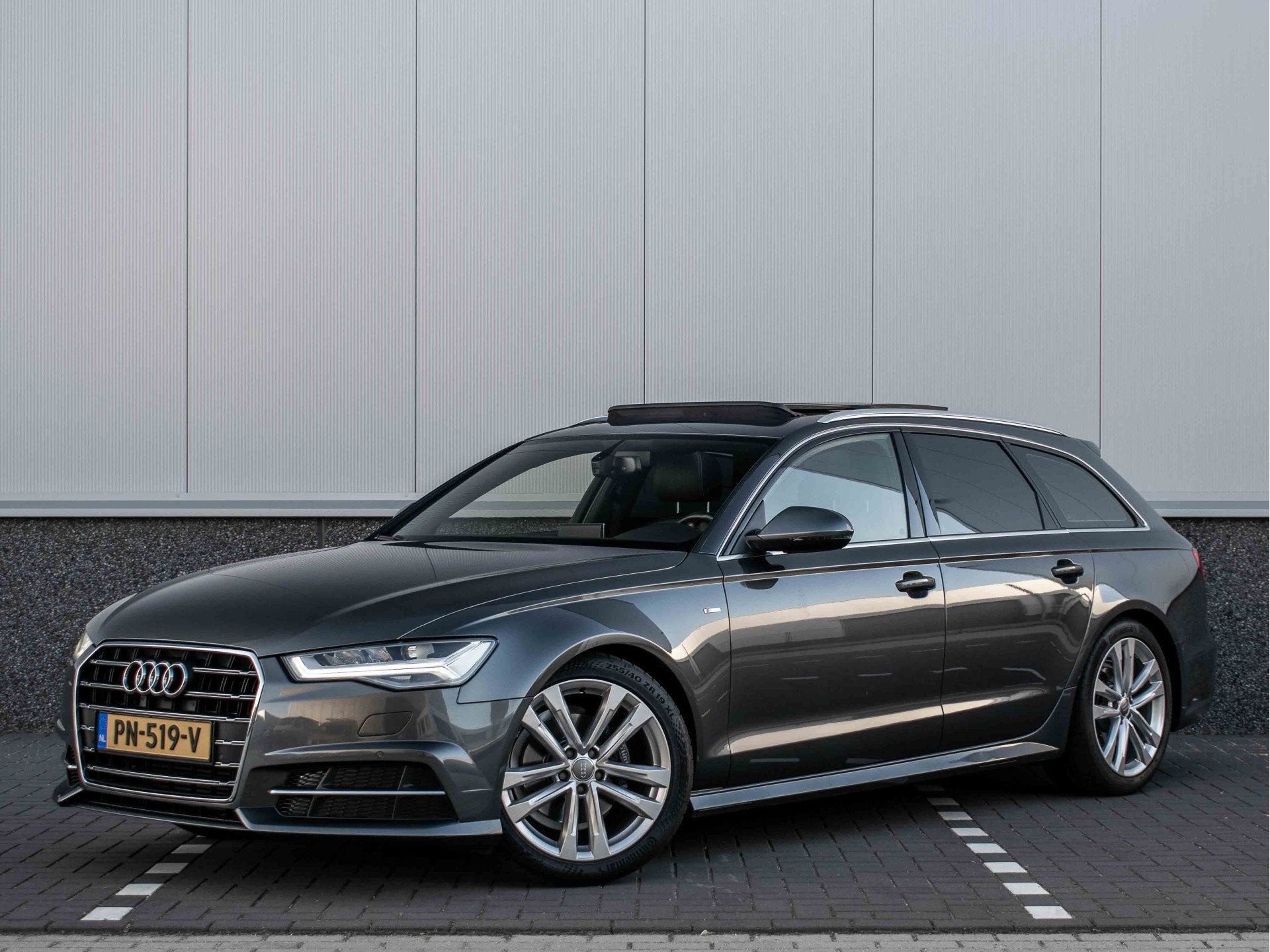 Audi A6 Avant 1.8 TFSI | S line | Pano | Climate control | N, Auto's, Leder en Stof, Origineel Nederlands, 93 €/maand, 750 kg