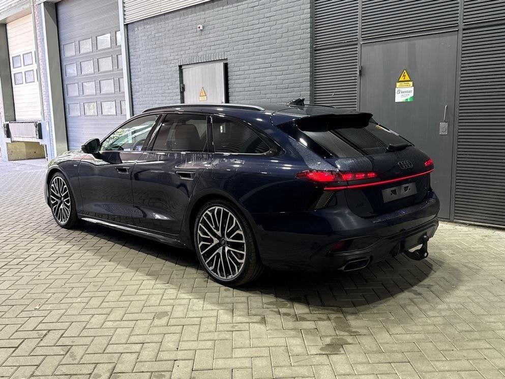 Audi A6 S edition Competition Quattro | Passenger Display |, Automaat, Stof, Euro 6, 4 cilinders