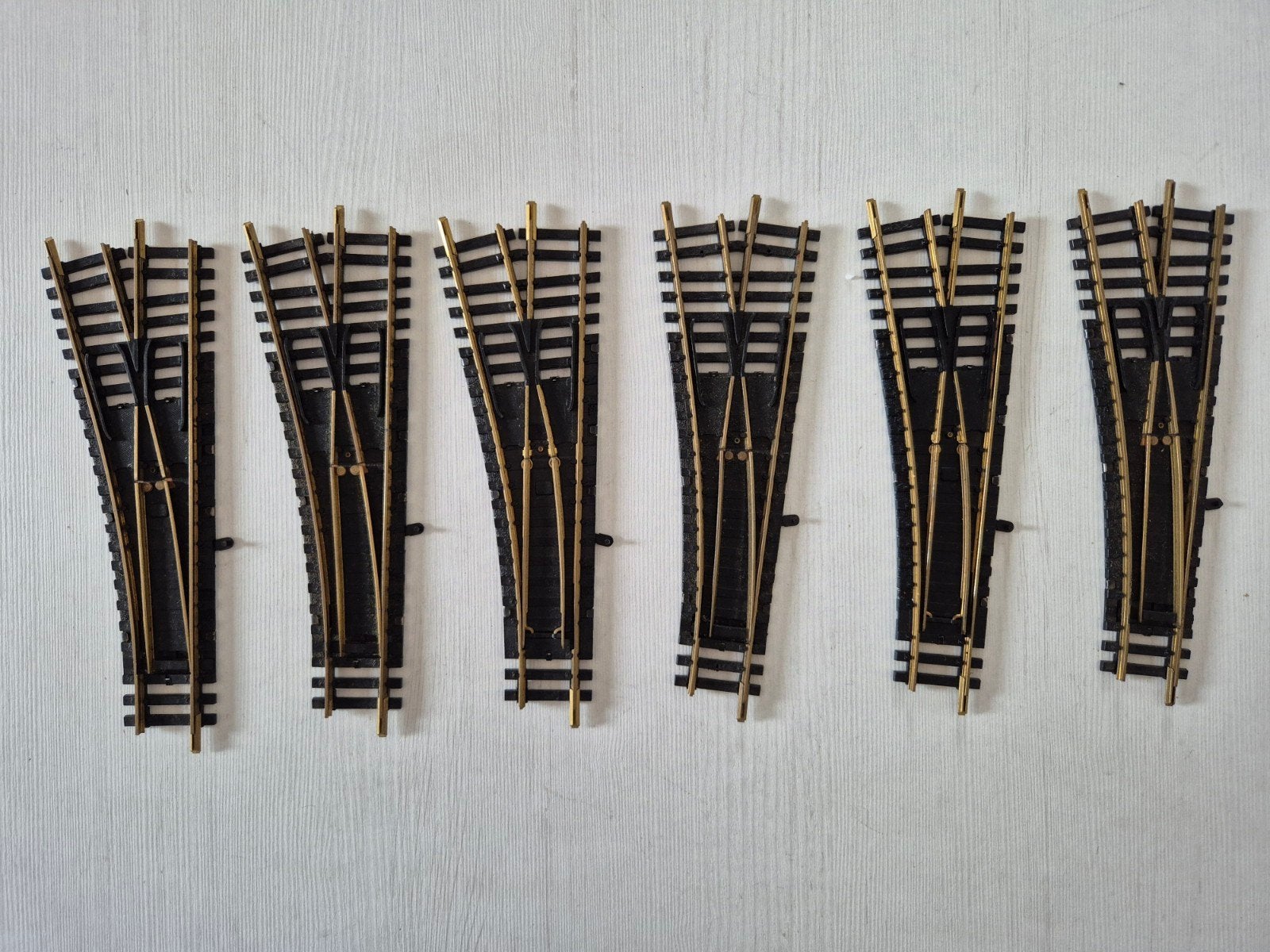 12 Fleischmann H0 wissels 6044/6057, Gebruikt, Gelijkstroom, Fleischmann, Rails