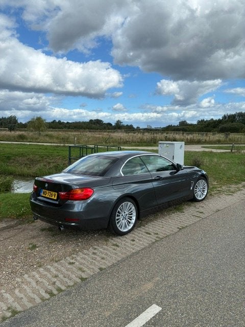 Foto 2 van BMW 4-Serie 3.0 440I Cabrio AUT 2017 Grijs