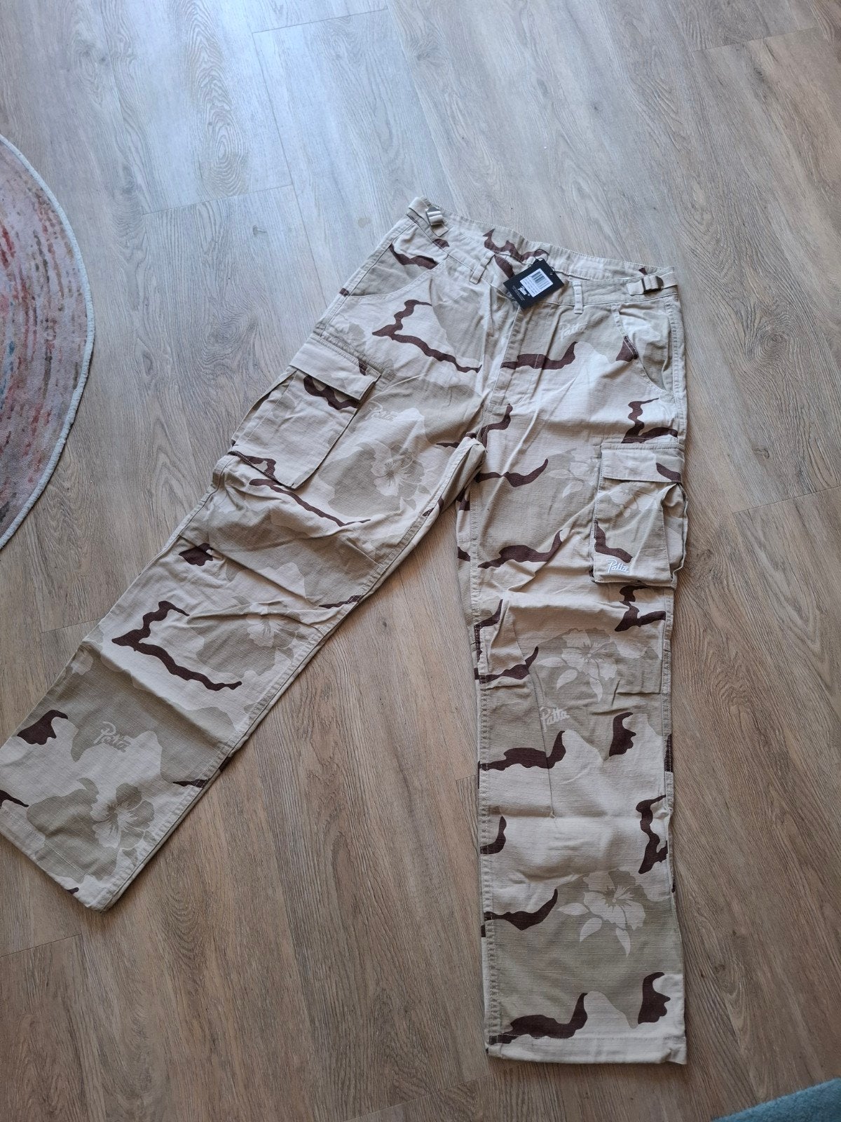 Patta broek, Ophalen, Nieuw