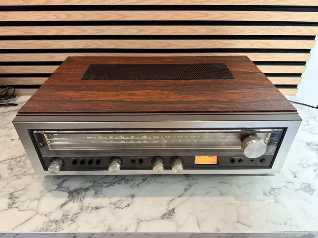Luxman R-1033, in nieuwstaat, geserviced, garantie, Zo goed als nieuw, N.v.t, N.v.t, Ophalen