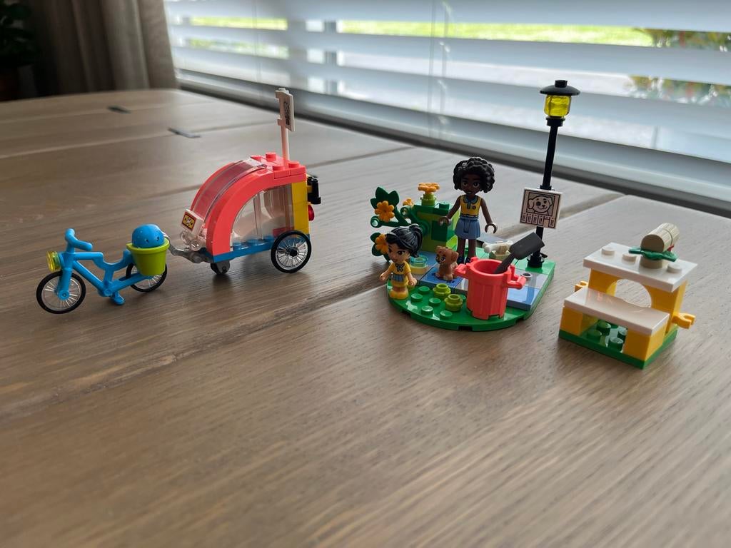 Lego Friends 41738 Hondenreddingsbusje, Lego, Friends, Ophalen of Verzenden, Zo goed als nieuw