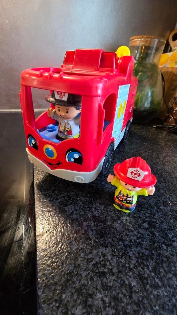 Fisher-Price Little People Brandweerwagen met figuren, Kinderen en Baby's, Ophalen, Gebruikt