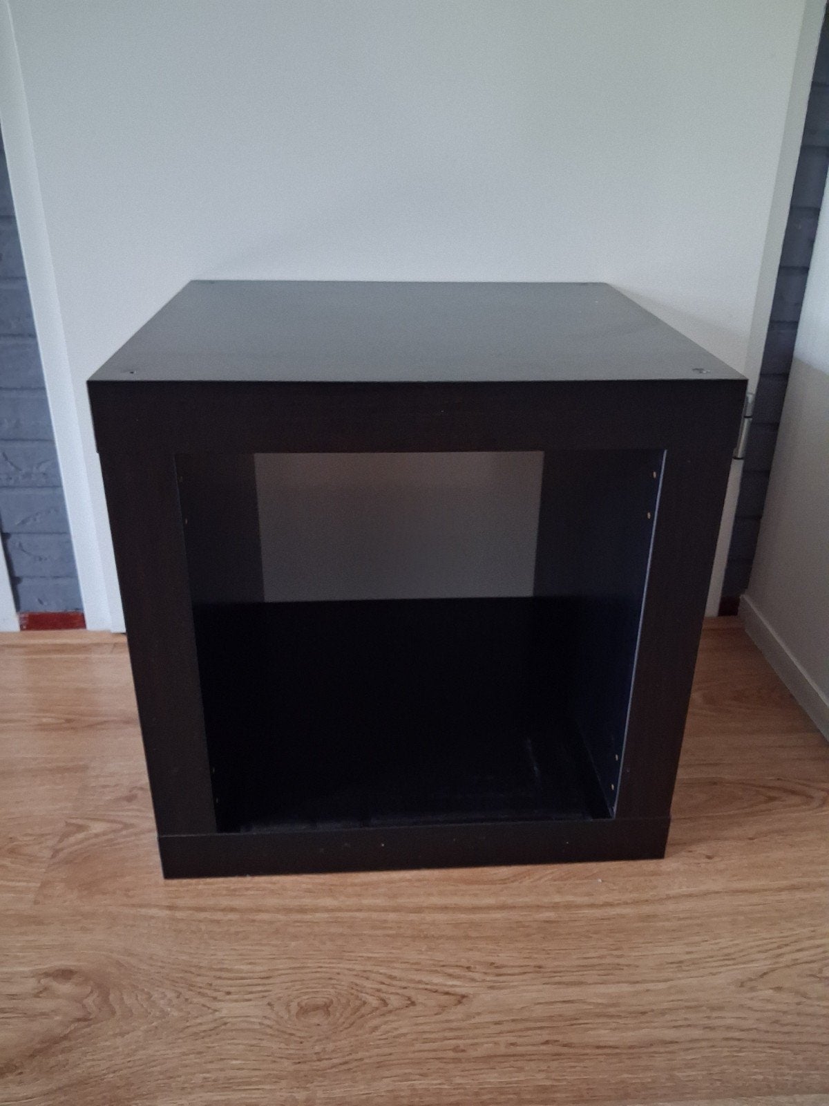 Zwart bruine ikea kallax kast nachtkastje 1 vak, Ophalen, Zo goed als nieuw