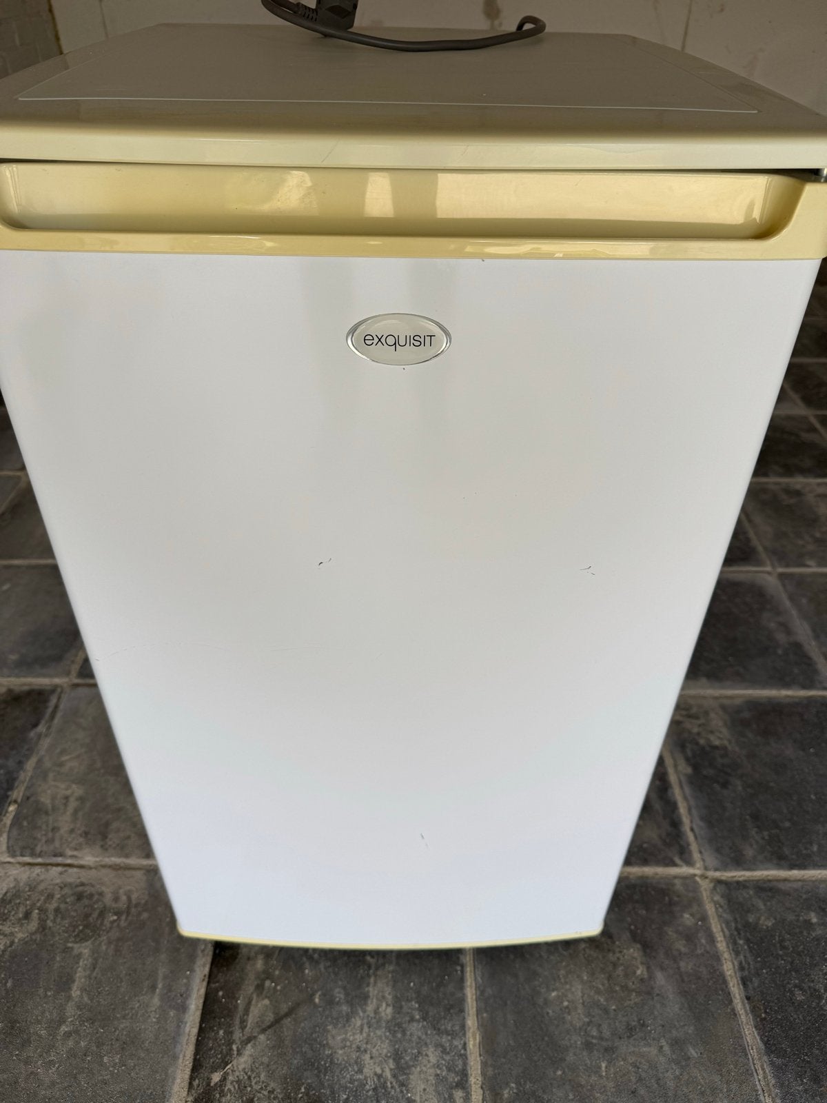Exquisit vriezer met 3 lades, Witgoed en Apparatuur, Koelkasten en IJskasten, Gebruikt, 75 tot 100 liter, Met aparte vriezer, 45 tot 60 cm
