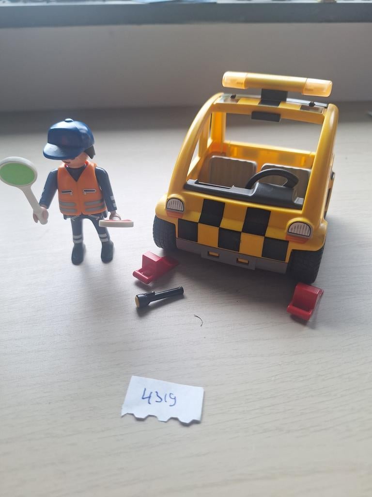 Playmobil Follow Me Auto (4319) City Action, Ophalen of Verzenden, Gebruikt, Complete set