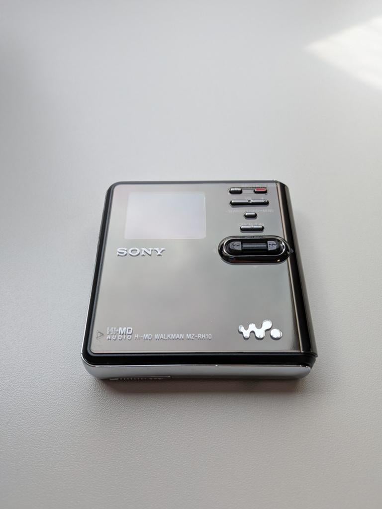 Sony Minidisc MZ-RH10 Hi MD new screen and accessories, Ophalen