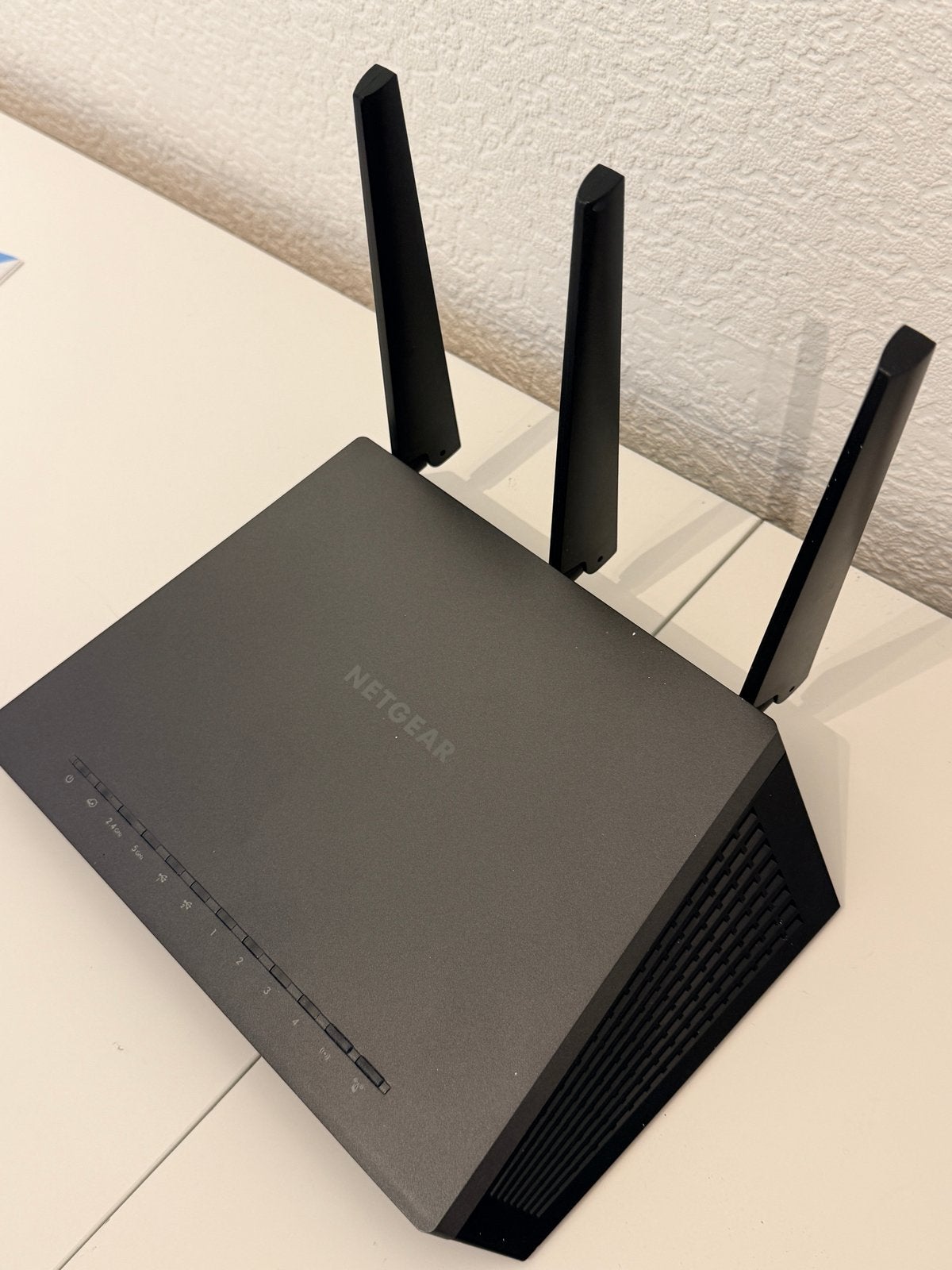 NETGEAR Nighthawk AC1900 Smart WiFi Router (R7000), Computers en Software, Routers en Modems, Ophalen of Verzenden, Zo goed als nieuw