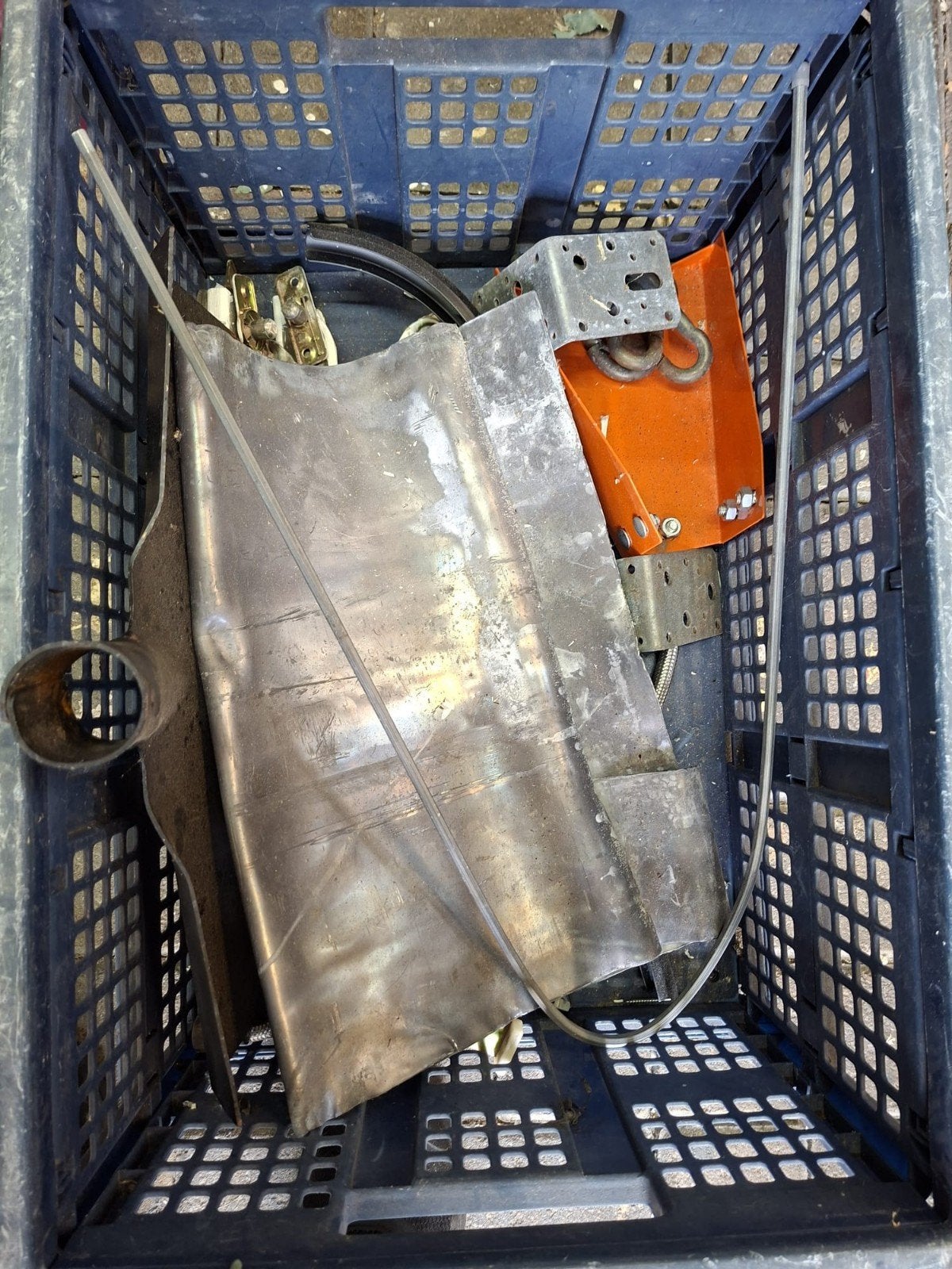 Oud ijzer gratis af te halen (ca. 5 kg), Ophalen