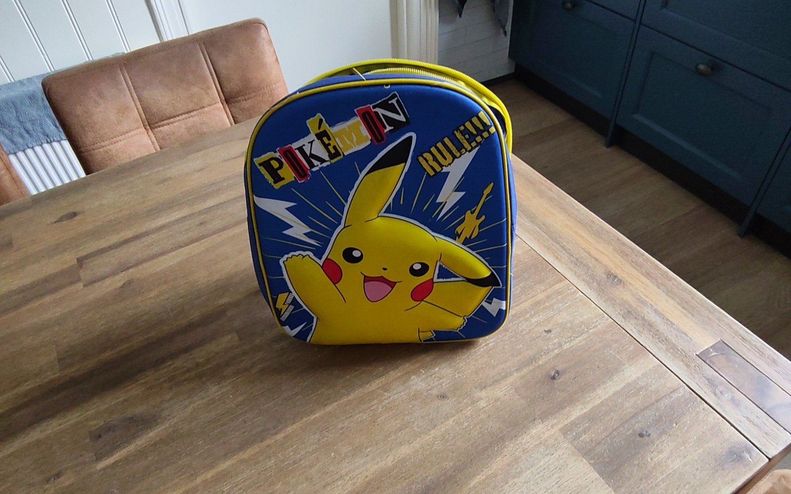 Leuke Pokémon rugzak - Pikachu - Ziet er keurig uit!, Gebruikt, Minder dan 30 cm, Disney of Dora, Ophalen of Verzenden
