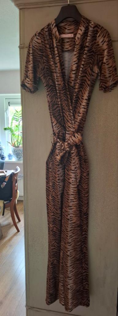 Studio Anneloes jumpsuit met tijgerprint (XS), Kleding | Dames, Jumpsuits, Studio Anneloes, Bruin, Ophalen of Verzenden, Zo goed als nieuw