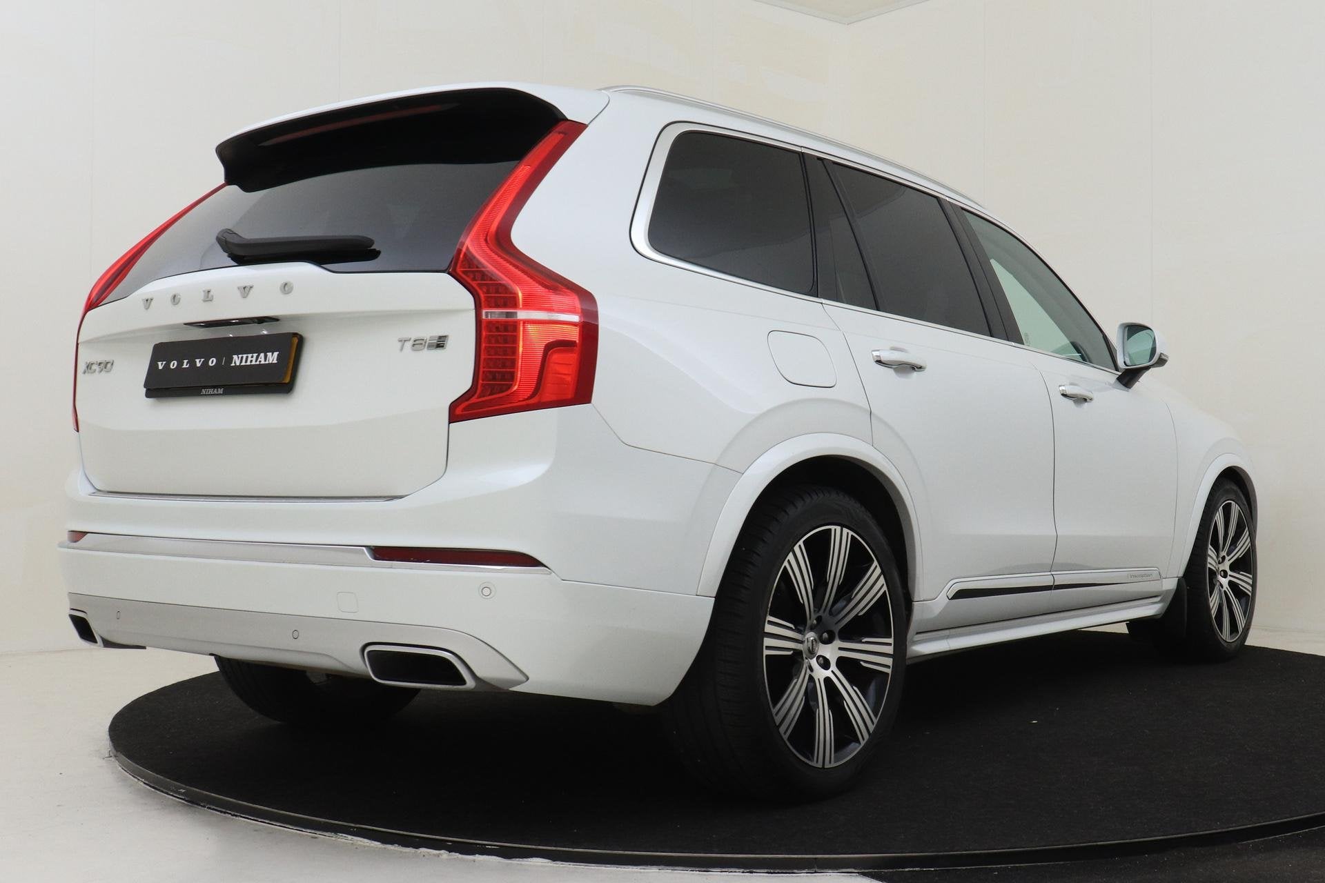 Volvo XC90 T8 TWIN ENGINE AWD INSCRIPTION -PANO.DAK|HARMAN/K, Auto's, 12 maanden, Gebruikt, Euro 6, 4 cilinders
