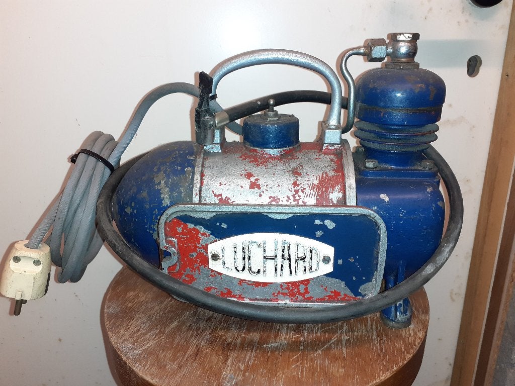 oude LUCHARD compressor, jaren '30 (michelin), Ophalen of Verzenden, Gebruikt