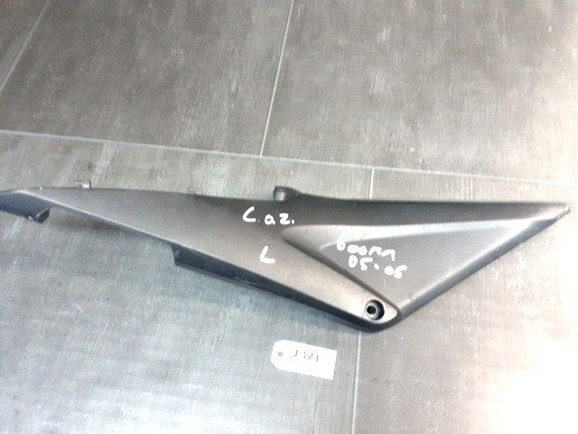 CBR600RR 2005 - 2006 Honda Cover Cover onder tank D1-56398