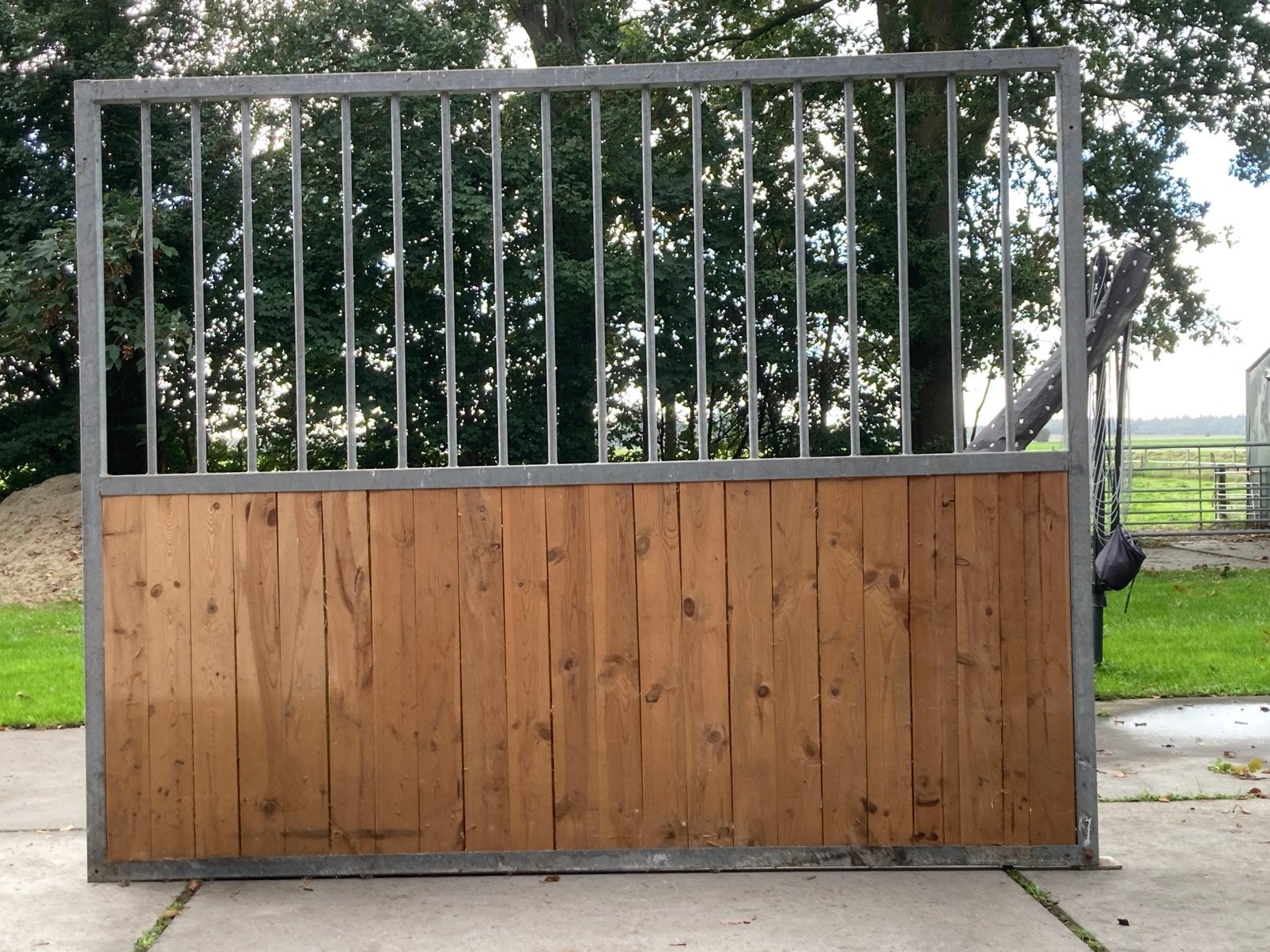 Paardenbox deel 250x200, Dieren en Toebehoren, Ophalen, Zo goed als nieuw