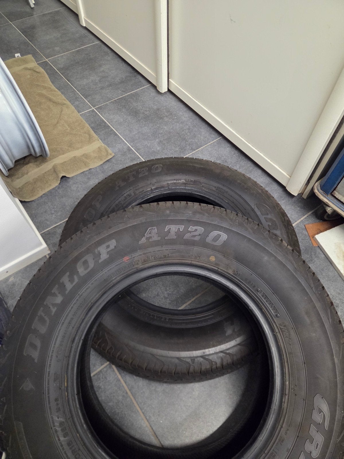 Dunlop Grandtrek AT20 195/80 R15, Ophalen, Gebruikt, 15 inch, Band(en)