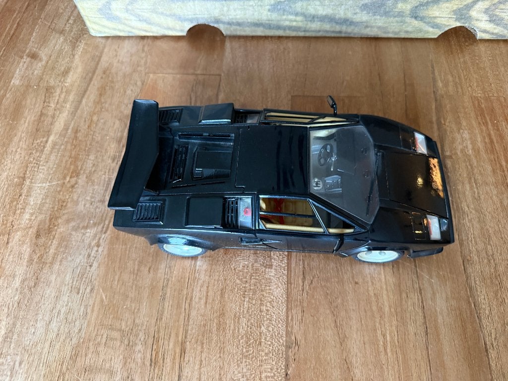 Burago 1:18 Lamborghini Countach, Ophalen, Zo goed als nieuw, Auto, Bburago