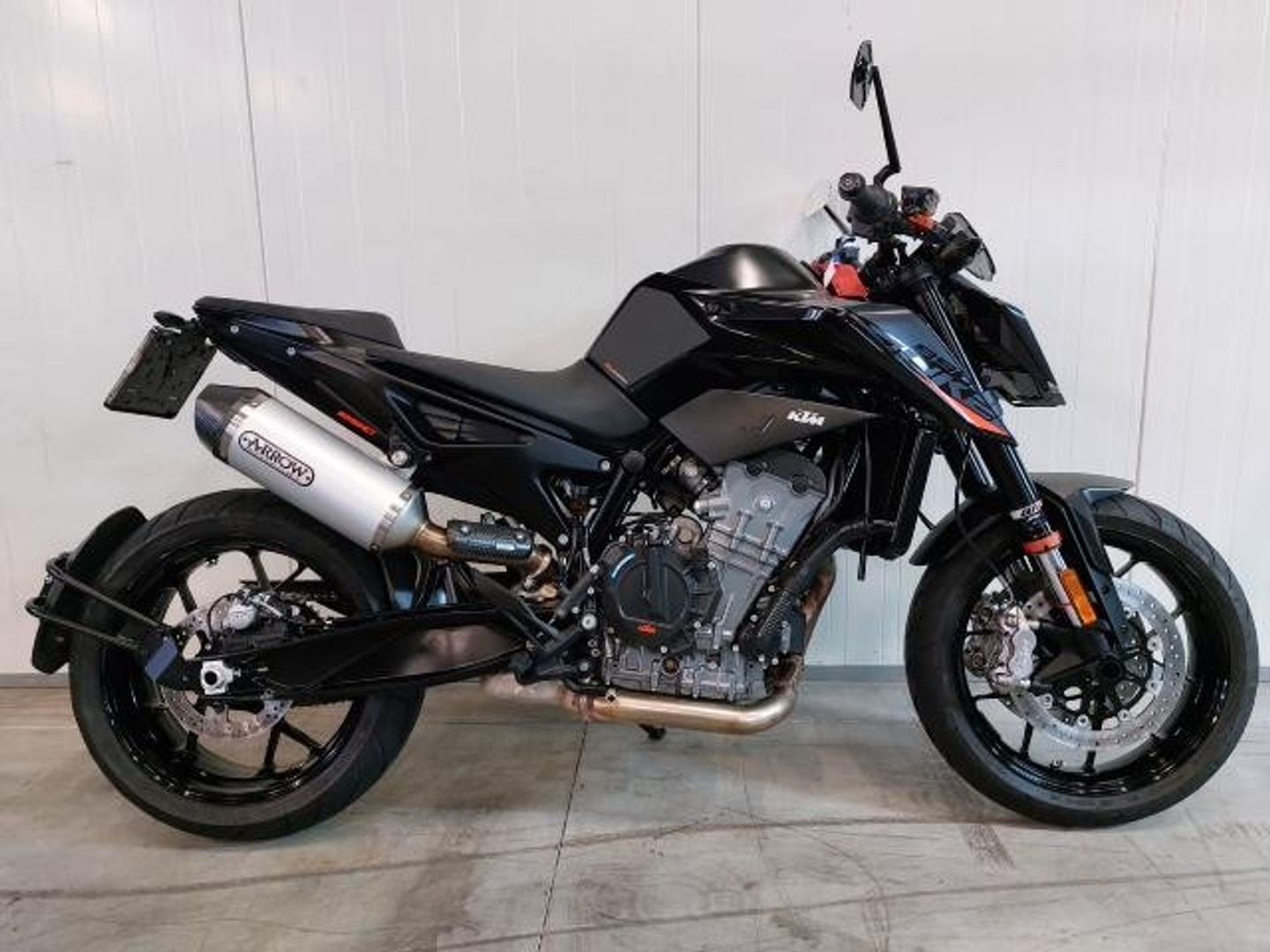 KTM 890 DUKE (bj 2022), Motoren, Motoren | KTM, Bedrijf, Naked bike, Motorrijbewijs A