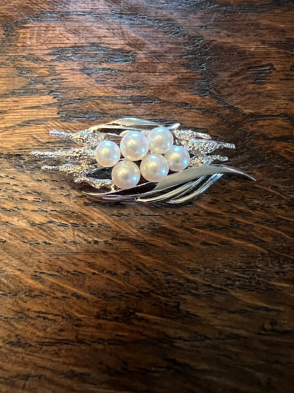 Vintage Japanse zilveren broche met Akoya parels jaren 50/60, 4 tot 7 cm, Gebruikt, Ophalen of Verzenden, Met parel