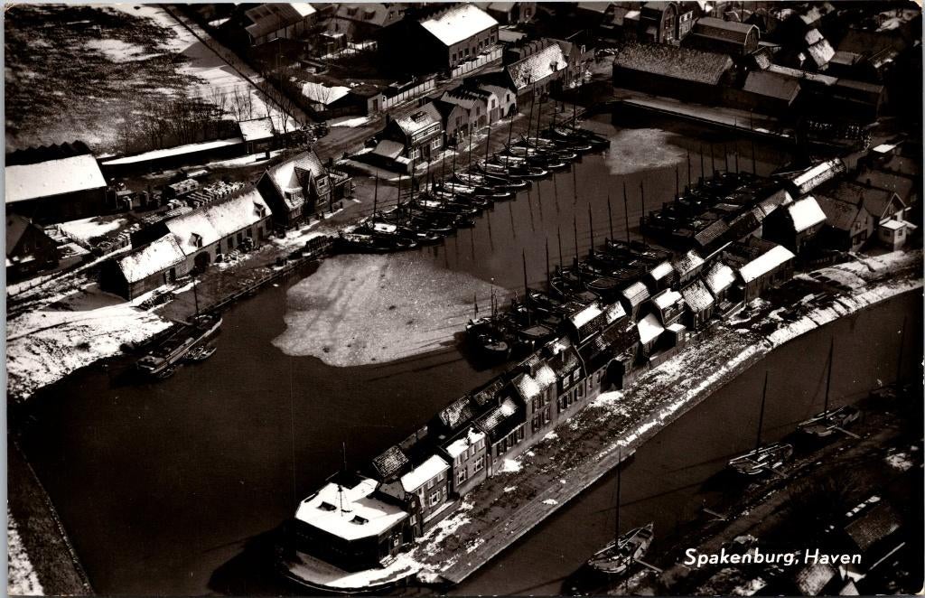 Spakenburg - Haven luchtopname jaren 60