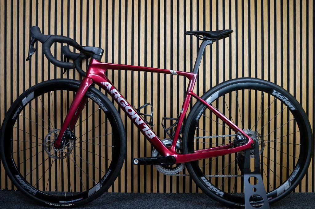 Argon 18 Sum Elite Maat S *NIEUW! 0KM! €5799 NU 2799!, Fietsen en Brommers, Fietsen | Racefietsen, Overige merken, Gebruikt, Aluminium